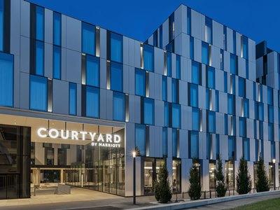 Courtyard By Marriott Munich Garching Hotell Garching bei München Exteriör bild